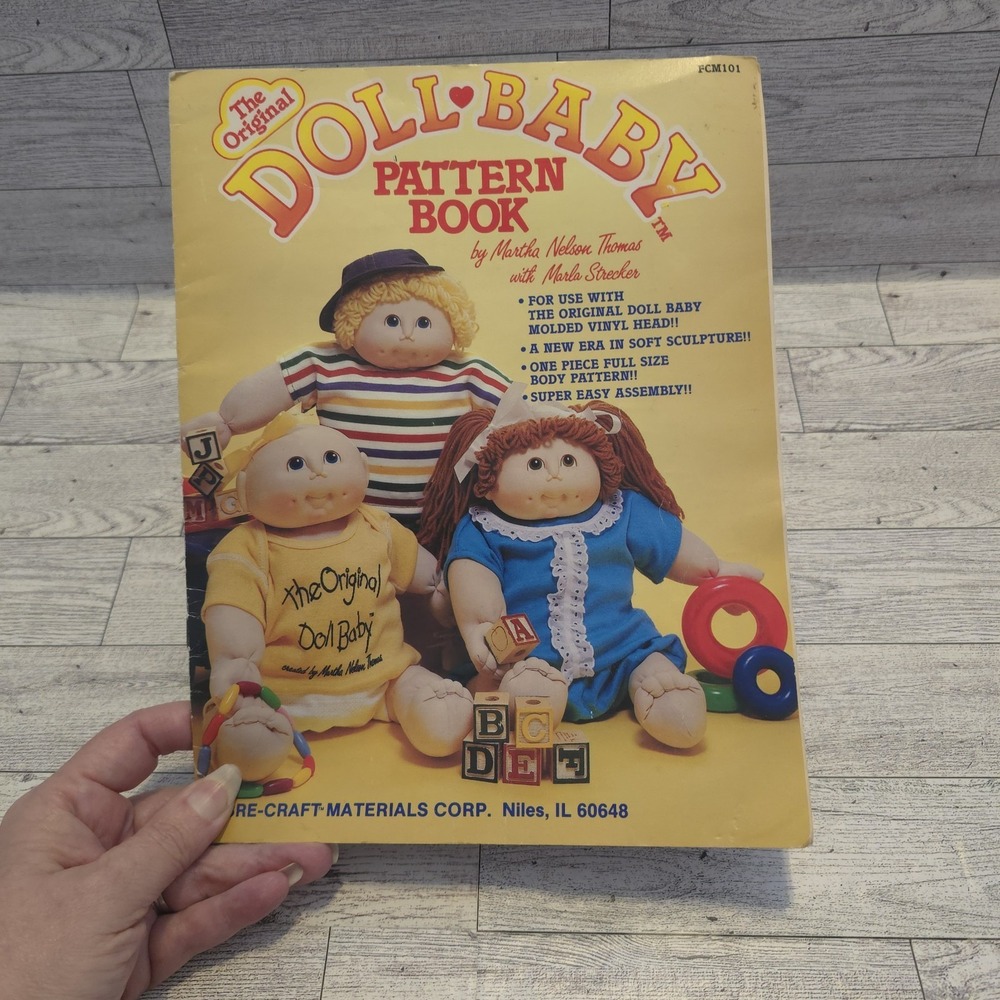 The Original Doll Baby Pattern Book by Martha‎ Nelson Thomas With Marla Strecker